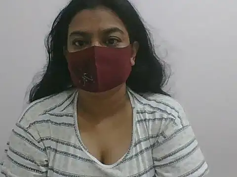 A-sweetgirl online show from September 2025 07:35:01 PM