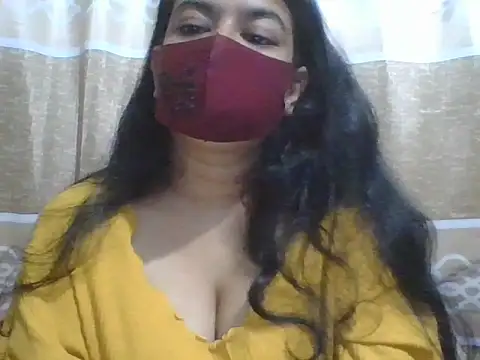 A-sweetgirl online show from November 2025 06:19:02 PM