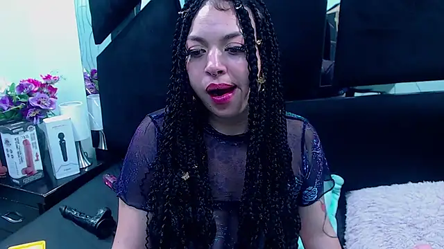 Snapshot of Cocoo_Nuth chatting on January 2025 10:21:02 AM Cocoo Nuth online show from January 2025 10:21:02 AM