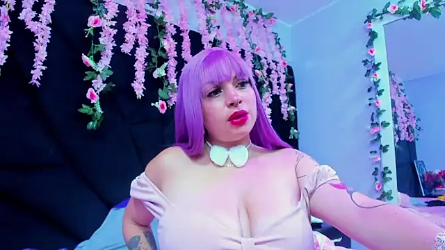 Snapshot of Cocoo_Nuth chatting on February 2025 02:18:01 PM Cocoo Nuth online show from February 2025 02:18:01 PM