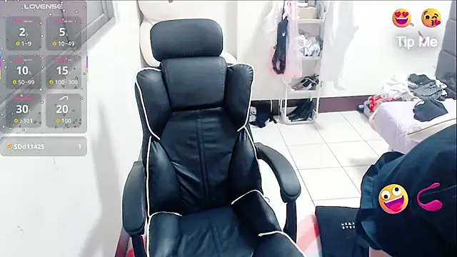 aFanny online show from March 2026 03:13:02 PM