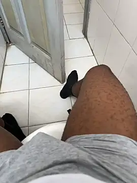 Snapshot of Black-mamba-madingo chatting on November 2025 11:10:02 AM Black-mamba-madingo online show from November 2025 11:10:02 AM