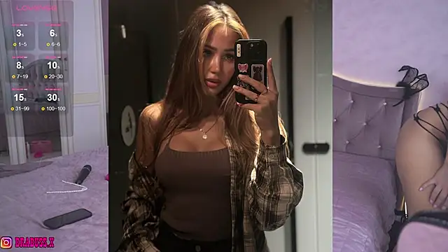 Snapshot of _Moon__Shine_ chatting on February 2025 06:08:02 AM Moon Shine online show from February 2025 06:08:02 AM