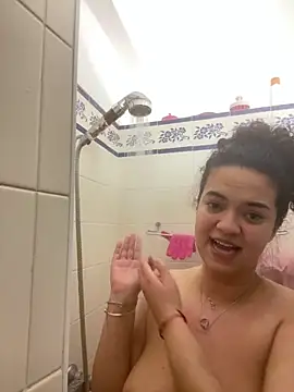 Snapshot of rafamarianoofc chatting on February 2025 08:22:02 PM rafamarianoofc online show from February 2025 08:22:02 PM