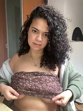 Snapshot of rafamarianoofc chatting on February 2025 05:04:02 PM rafamarianoofc online show from February 2025 05:04:02 PM