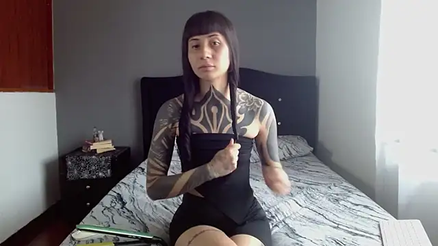 Emilia 1995 online show from November 2025 03:11:02 PM