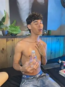 andrewortix online show from April 2026 04:56:01 AM