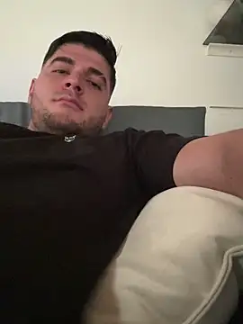 Teilor Creed online show from February 2025 09:28:01 PM