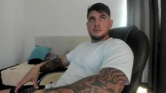 Teilor Creed online show from September 2025 08:14:01 PM