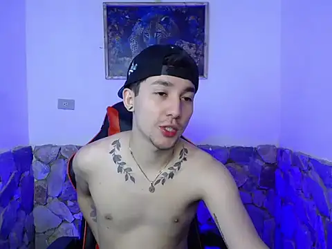 Snapshot of SebasstianGrand chatting on November 2025 02:38:02 PM SebasstianGrand online show from November 2025 02:38:02 PM