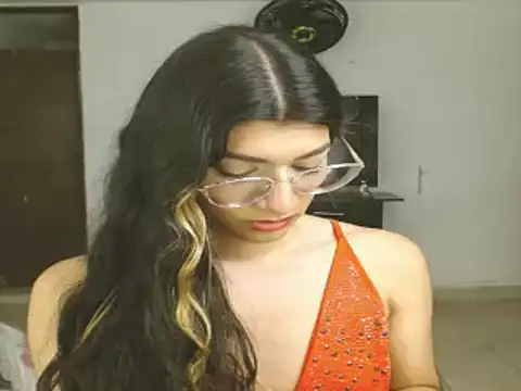 Snapshot of engielphoenis14 chatting on January 2025 10:38:01 AM engielphoenis14 online show from January 2025 10:38:01 AM