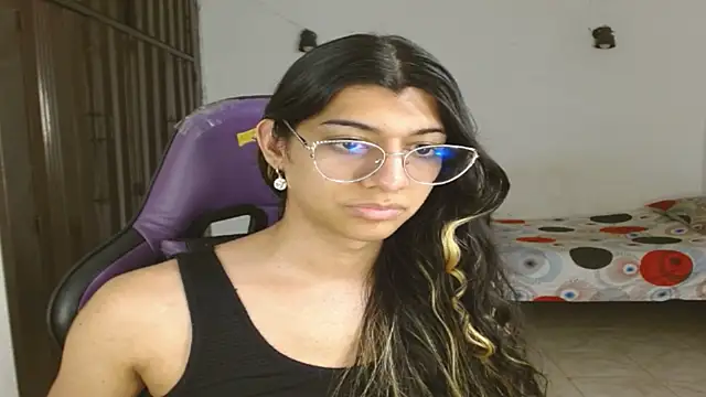 Snapshot of engielphoenis14 chatting on September 2025 09:40:02 PM engielphoenis14 online show from September 2025 09:40:02 PM