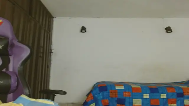 Snapshot of engielphoenis14 chatting on October 2025 09:25:02 PM engielphoenis14 online show from October 2025 09:25:02 PM