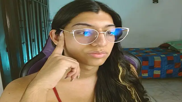 Snapshot of engielphoenis14 chatting on November 2025 09:47:01 PM engielphoenis14 online show from November 2025 09:47:01 PM