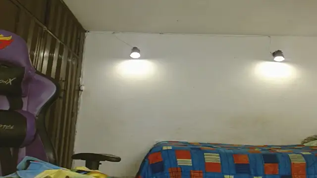 Snapshot of engielphoenis14 chatting on November 2025 02:35:01 AM engielphoenis14 online show from November 2025 02:35:01 AM