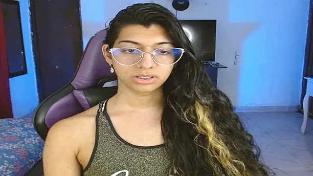 engielphoenis14 online show from January 2026 05:12:02 AM