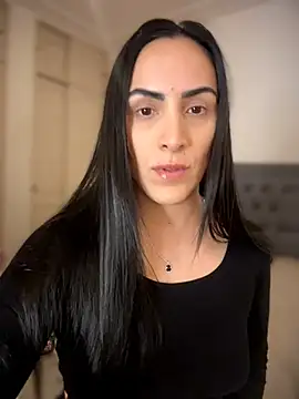 alessandra-a online show from April 2026 11:44:02 PM