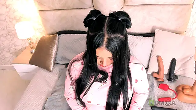 Snapshot of amatista__smith chatting on February 2025 02:14:01 AM amatista smith online show from February 2025 02:14:01 AM