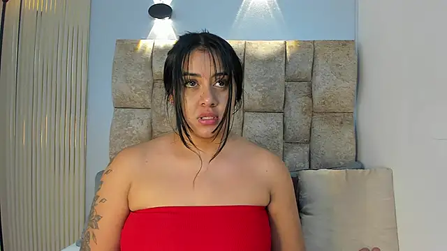 Snapshot of amatista__smith chatting on October 2025 01:50:02 PM amatista smith online show from October 2025 01:50:02 PM