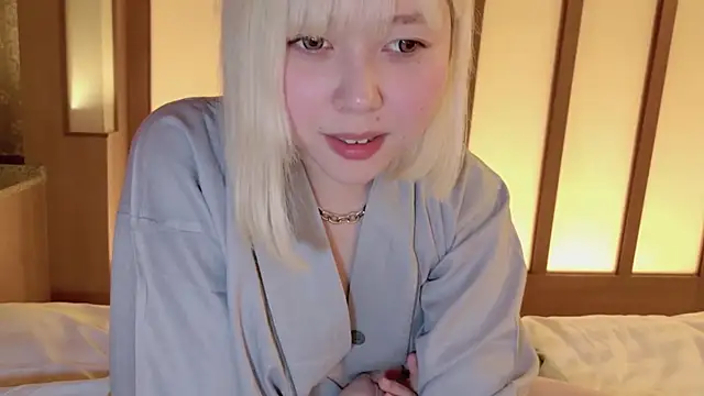 Snapshot of NANAchan_R chatting on February 2025 05:29:01 PM NANAchan R online show from February 2025 05:29:01 PM