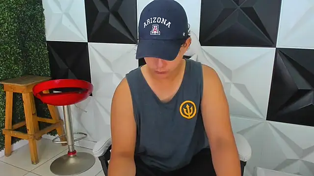 Dani cumboy online show from November 2025 02:11:01 PM