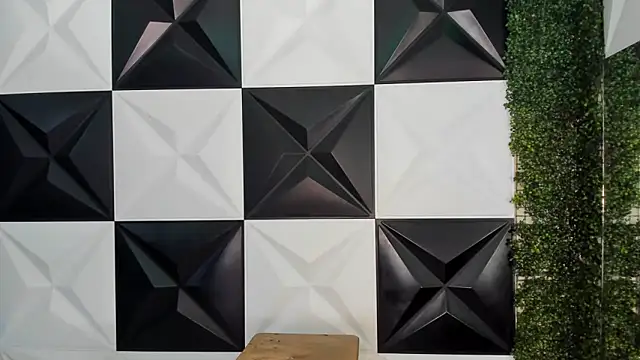 Dani cumboy online show from November 2025 01:14:02 PM