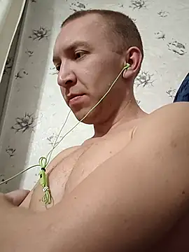 MityaXLoves online show from April 2026 06:03:01 PM