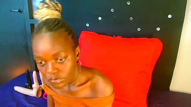 Snapshot of VANESAAMBER23 chatting on September 2025 11:12:02 AM VANESAAMBER23 online show from September 2025 11:12:02 AM