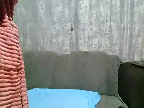 VANESAAMBER23 online show from April 2026 07:58:02 PM