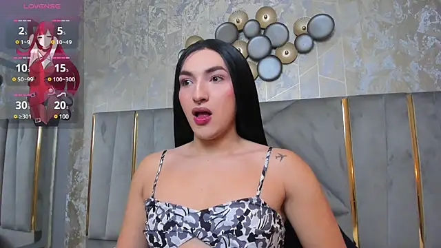 TomLondon  online show from February 2025 11:41:02 AM