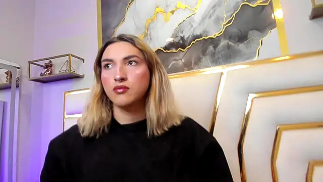 TomLondon  online show from December 2025 02:44:02 PM