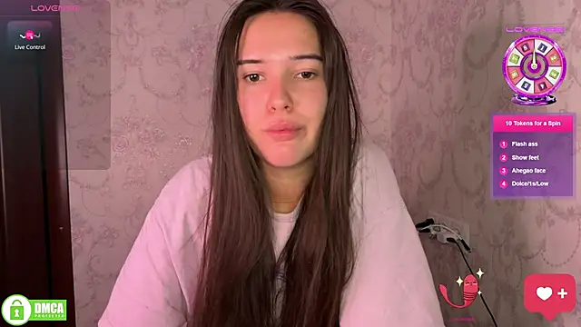 Snapshot of the_princese chatting on October 2025 05:25:01 PM the princese online show from October 2025 05:25:01 PM