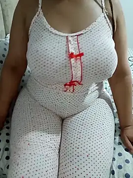 Snapshot of Saakoora chatting on September 2025 10:22:01 PM Saakoora online show from September 2025 10:22:01 PM