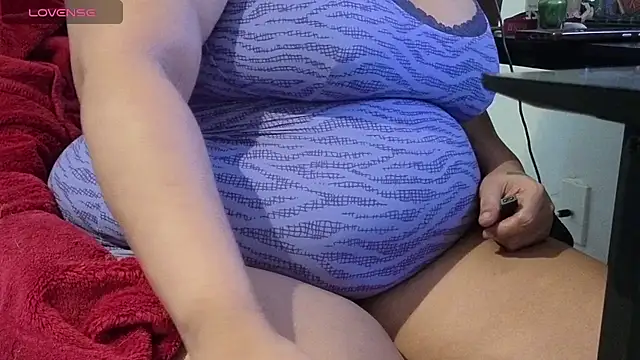 MrAndMrsCrook online show from October 2025 01:53:02 PM