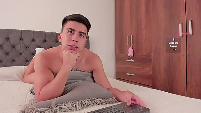 Snapshot of jordanmuskk chatting on November 2025 08:09:01 PM jordanmuskk online show from November 2025 08:09:01 PM