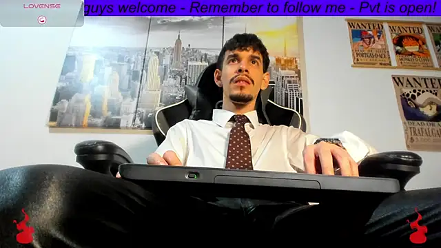 Snapshot of BRAYHAMBROWN chatting on June 2026 05:17:01 AM BRAYHAMBROWN online show from June 2026 05:17:01 AM