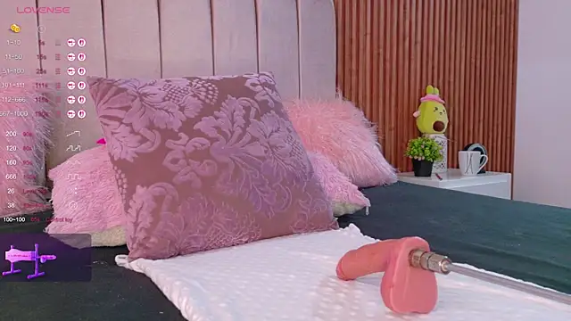 Snapshot of cristal_subin69 chatting on November 2025 12:20:01 PM cristal subin69 online show from November 2025 12:20:01 PM