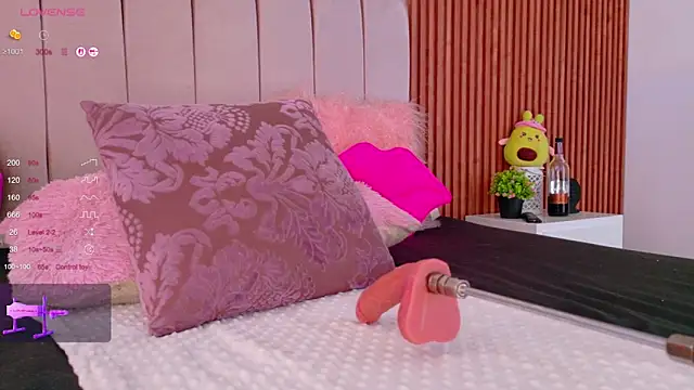 Snapshot of cristal_subin69 chatting on November 2025 12:15:02 PM cristal subin69 online show from November 2025 12:15:02 PM