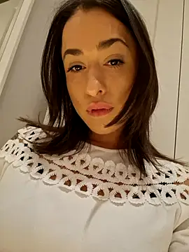 Snapshot of LydiaMaus96 chatting on November 2025 12:37:01 PM LydiaMaus96 online show from November 2025 12:37:01 PM