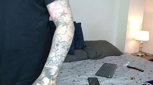 Adam tatto online show from February 2025 05:24:01 PM