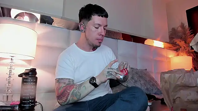 Adam tatto online show from November 2025 04:56:01 AM