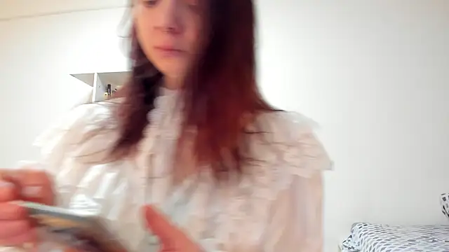 crystal lilith online show from February 2025 12:59:01 PM