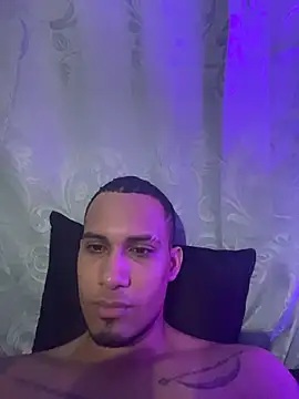 MagnusFrost online show from February 2026 03:27:01 AM