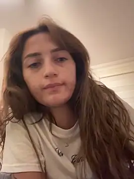 Snapshot of yaprakmericc chatting on October 2025 09:04:02 PM yaprakmericc online show from October 2025 09:04:02 PM