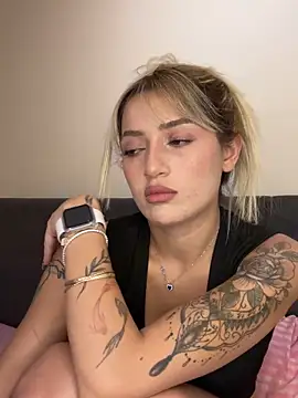 Snapshot of yaprakmericc chatting on October 2025 09:05:02 PM yaprakmericc online show from October 2025 09:05:02 PM