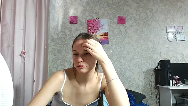 Snapshot of leila_bambi_ chatting on November 2025 07:20:01 AM leila bambi online show from November 2025 07:20:01 AM