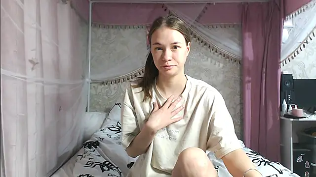 Snapshot of leila_bambi_ chatting on November 2025 11:53:01 AM leila bambi online show from November 2025 11:53:01 AM