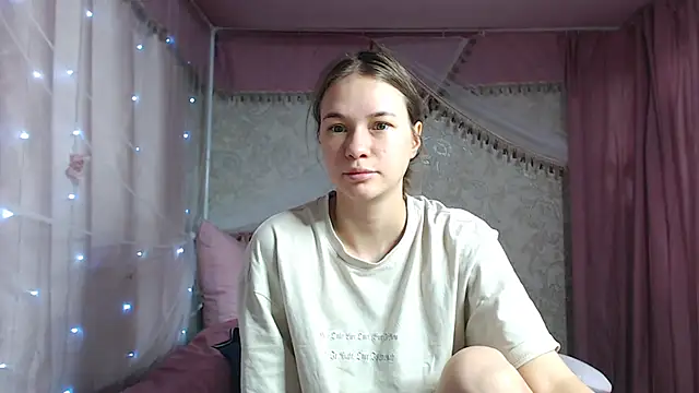 Snapshot of leila_bambi_ chatting on November 2025 03:46:01 PM leila bambi online show from November 2025 03:46:01 PM