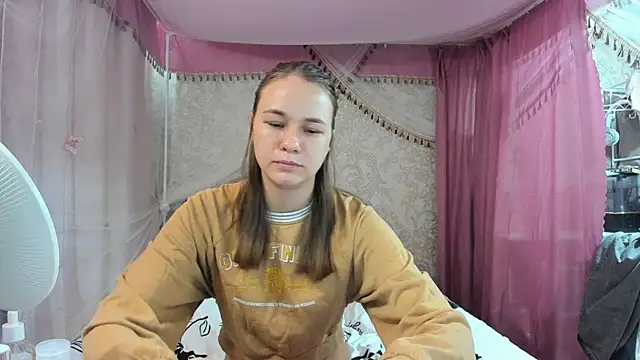 leila bambi  online show from March 2026 09:56:02 AM