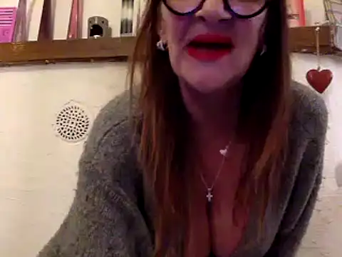 gildamilf online show from December 2024 08:47:01 PM